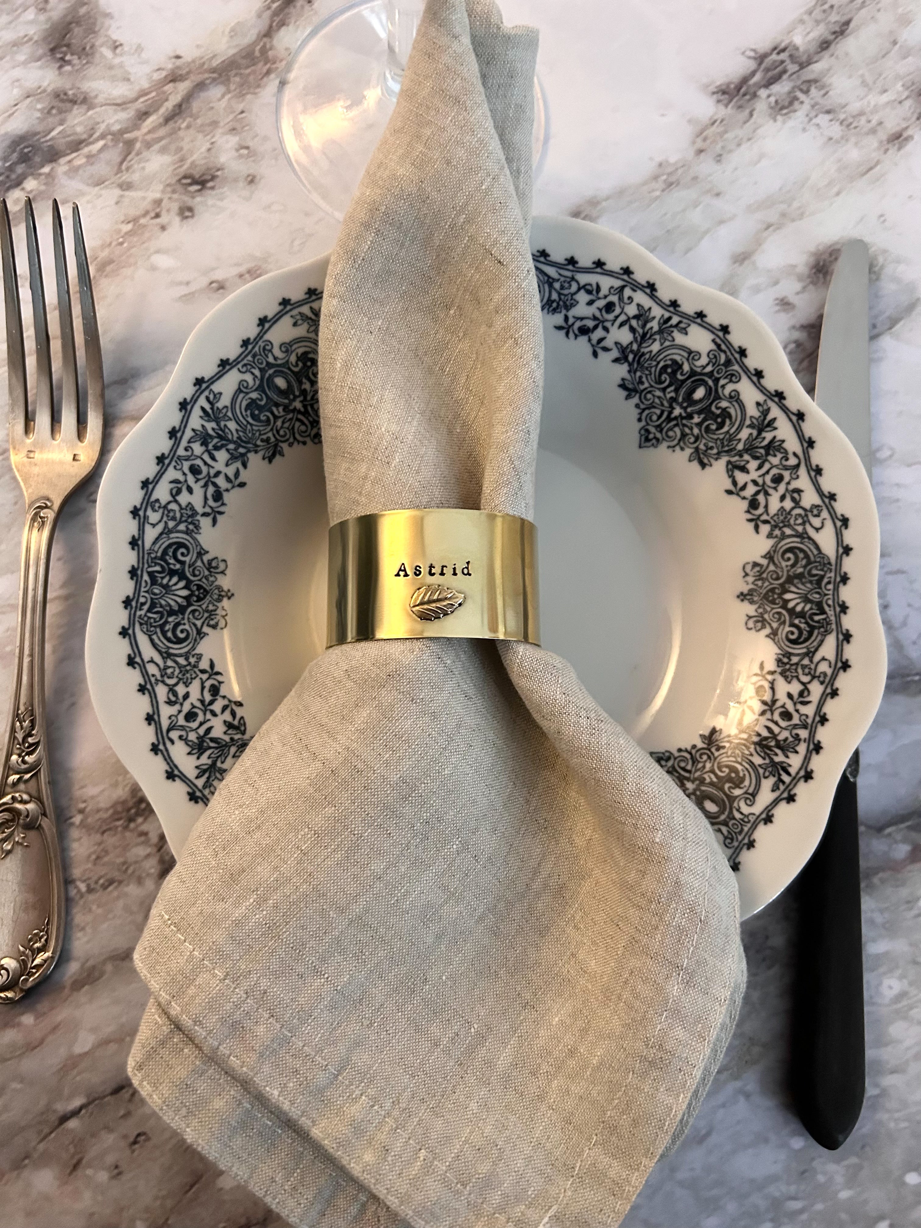 EDITION LIMITÉE | Collection Ornements | Feuille de châtaignier  | Rond de serviette personnalisable - Diamètre large ⌀5 cm