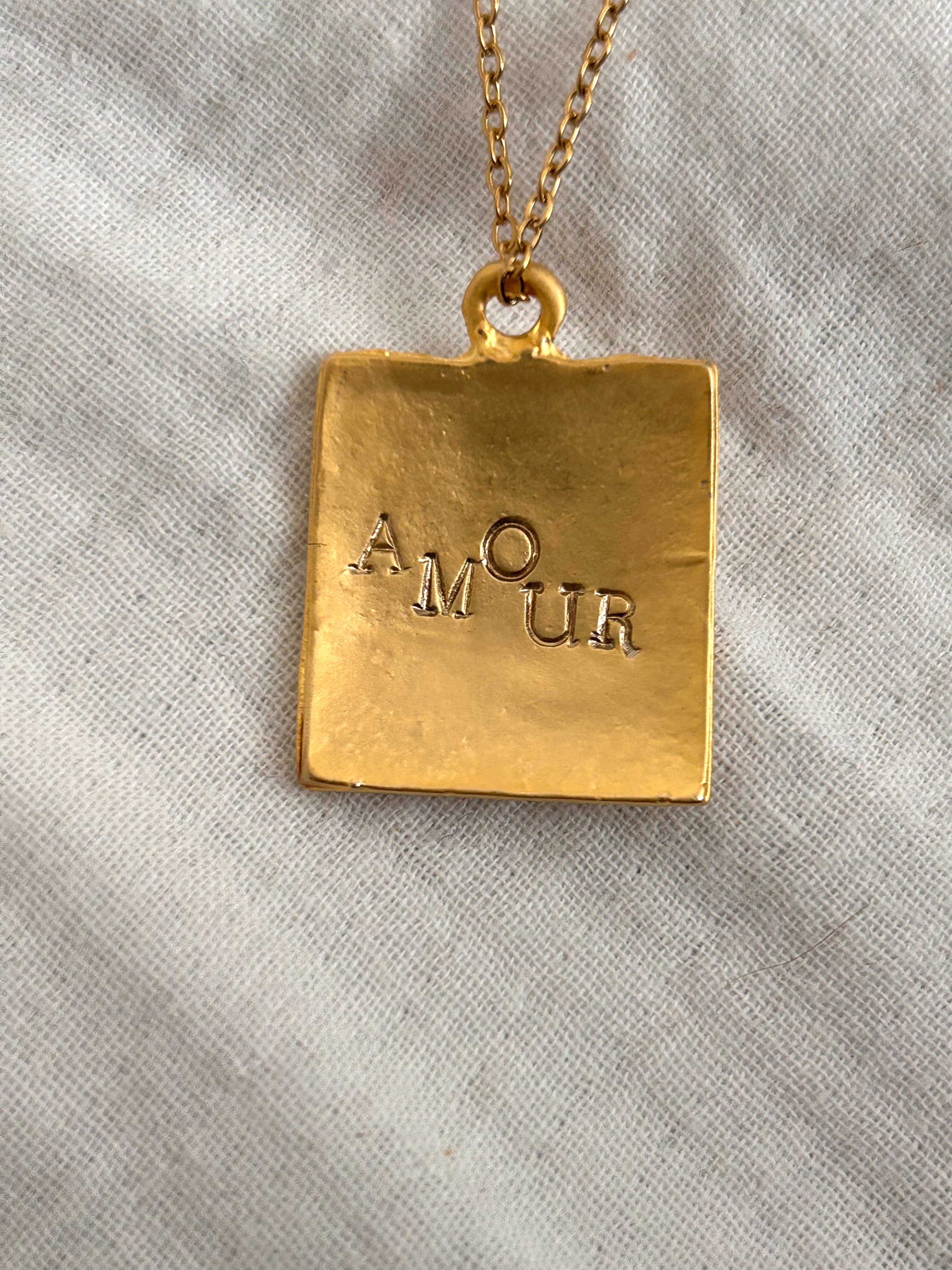 Collier Amour or mat