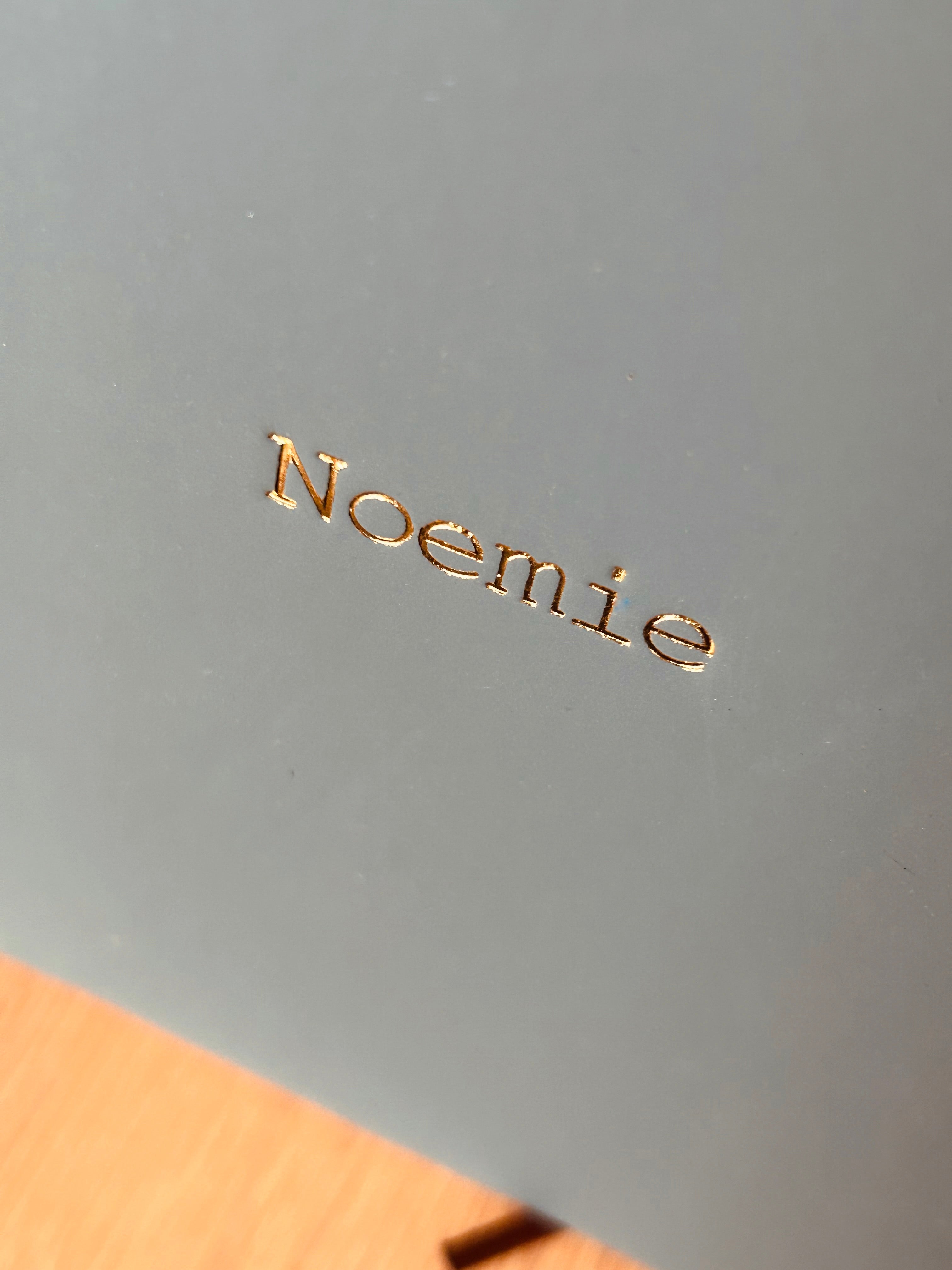 Carnet à personnaliser avec une dorure à l’or chaud