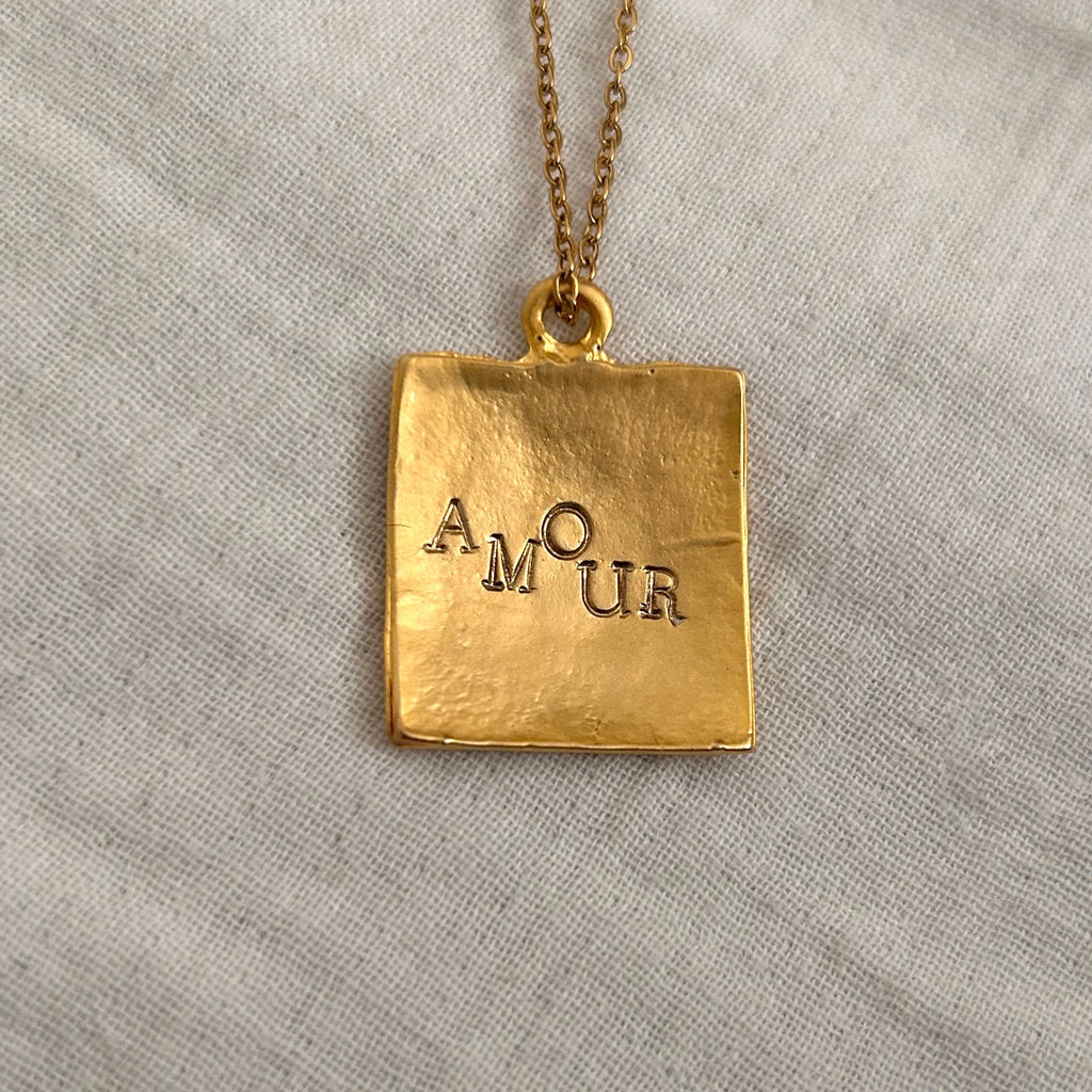 Collier Amour or mat