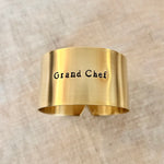 Grand Chef | Série - Déjà gravé 🍀 Rond de serviette en laiton brut gravé (2 diamètres possibles)