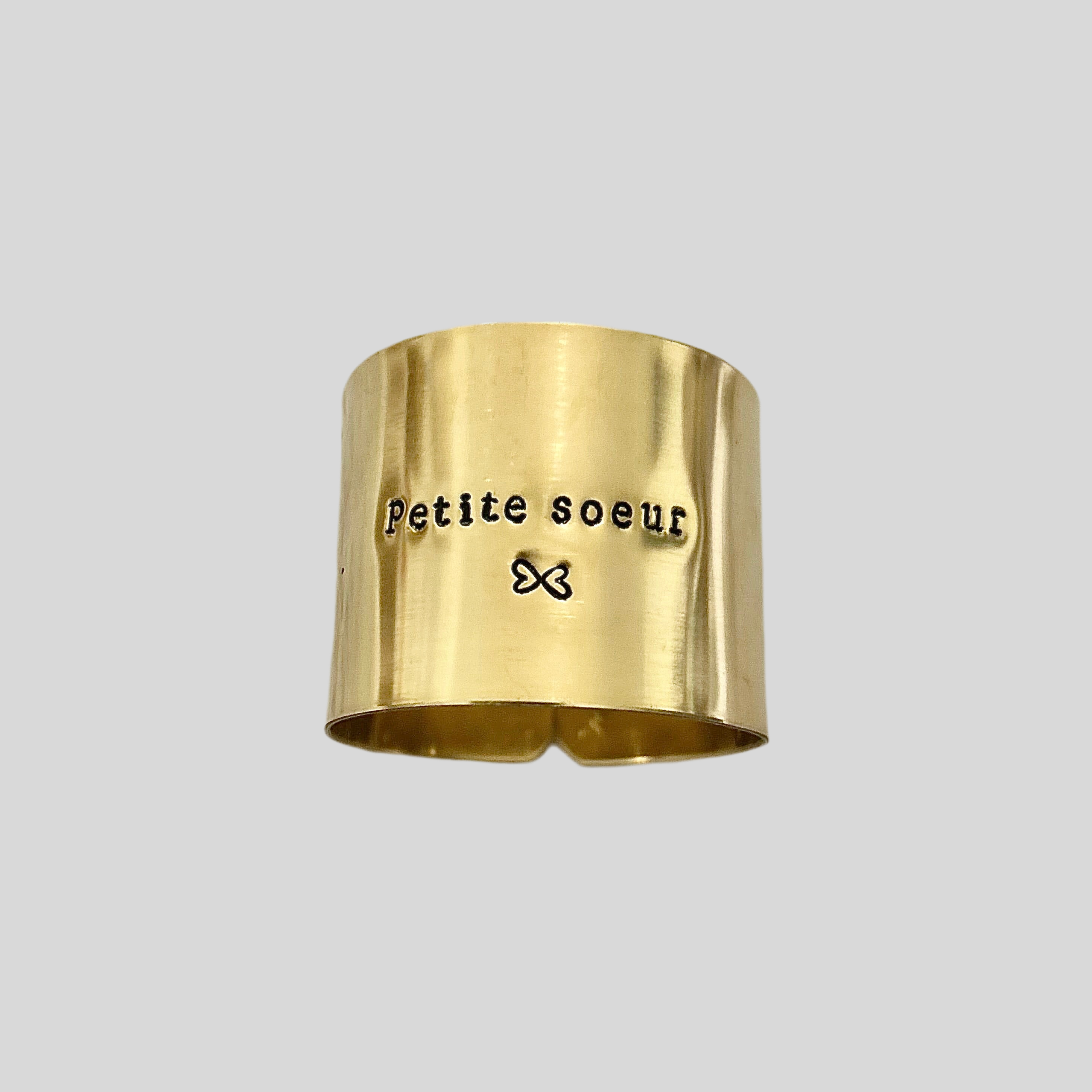 Petite soeur | Déjà gravé 🍀 Rond de diamètre standard en laiton