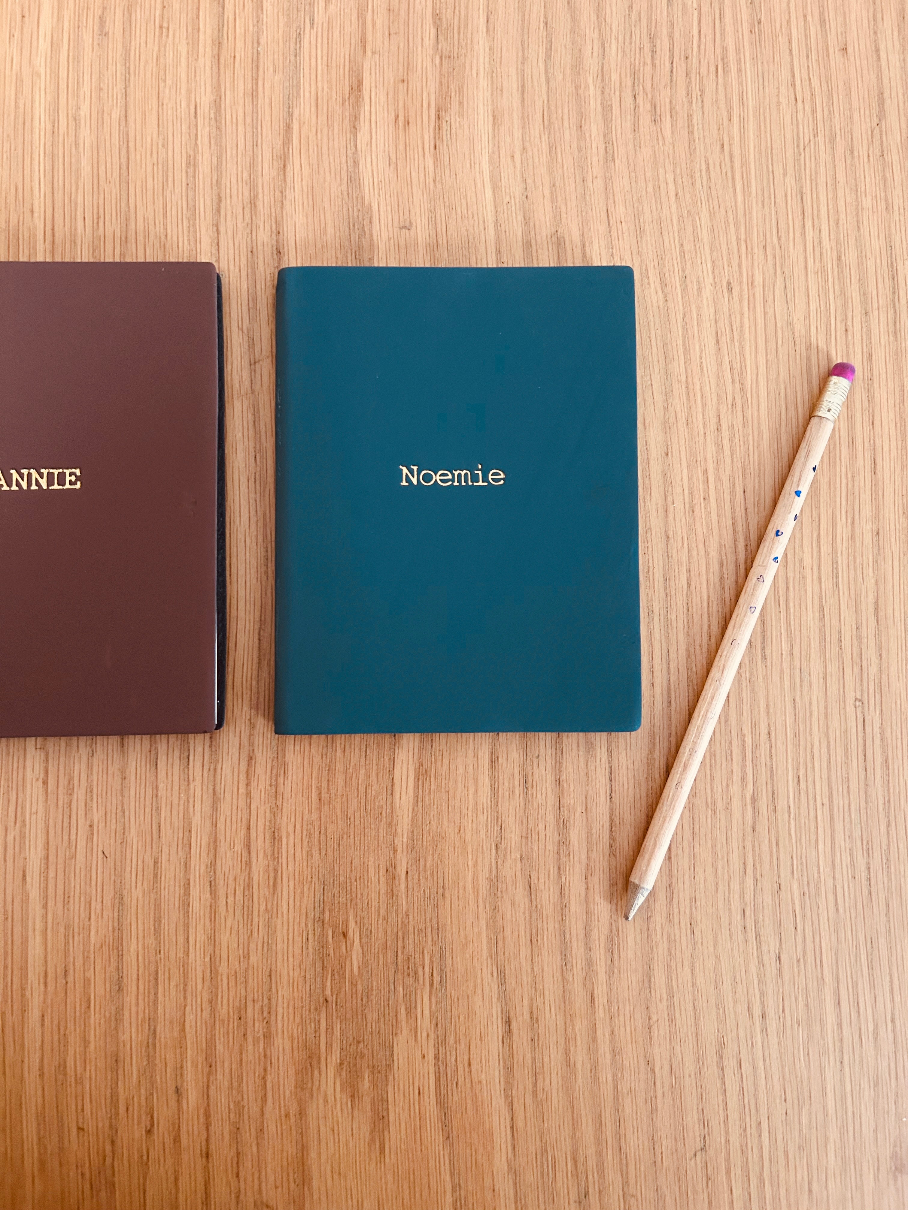 Carnet à personnaliser avec une dorure à l’or chaud