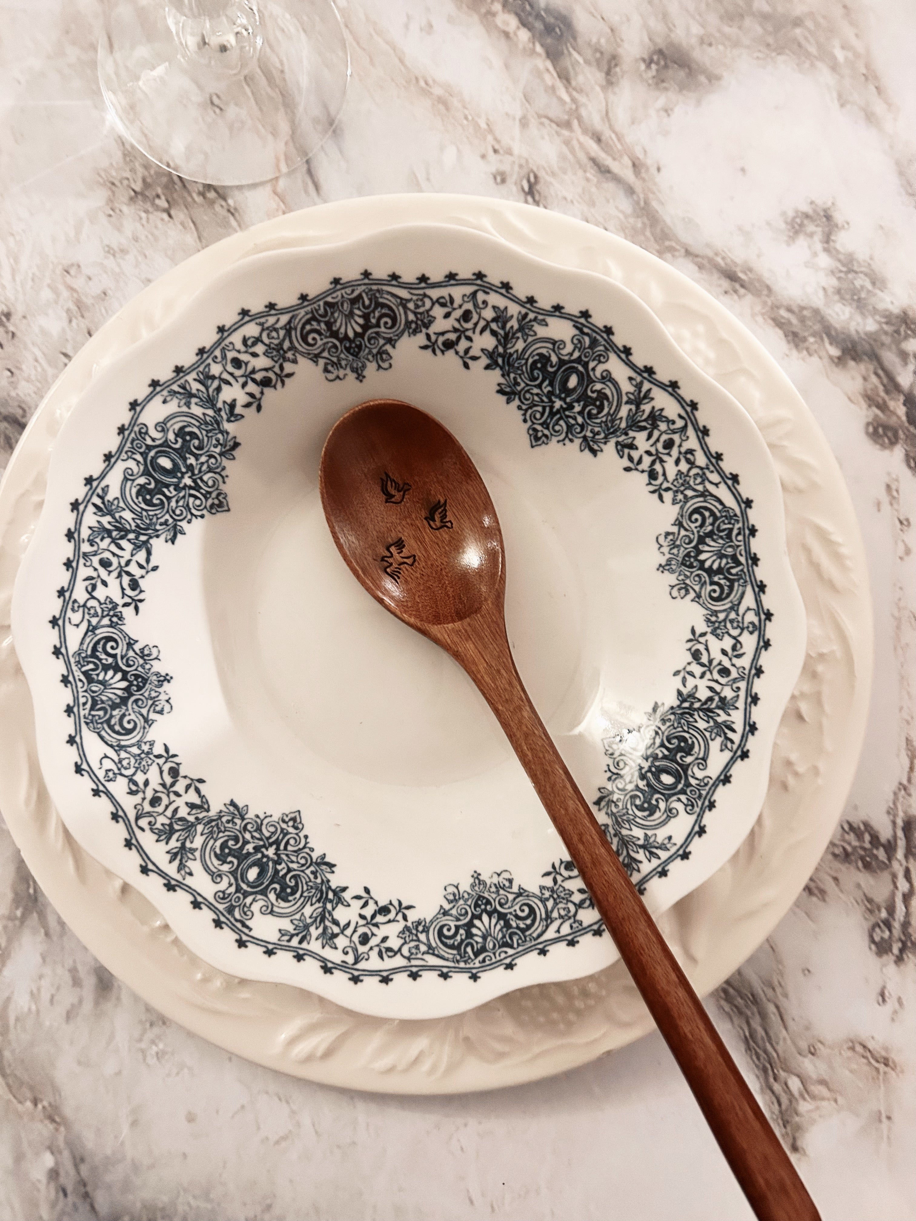 Grande cuillère en bois gravée - oiseaux