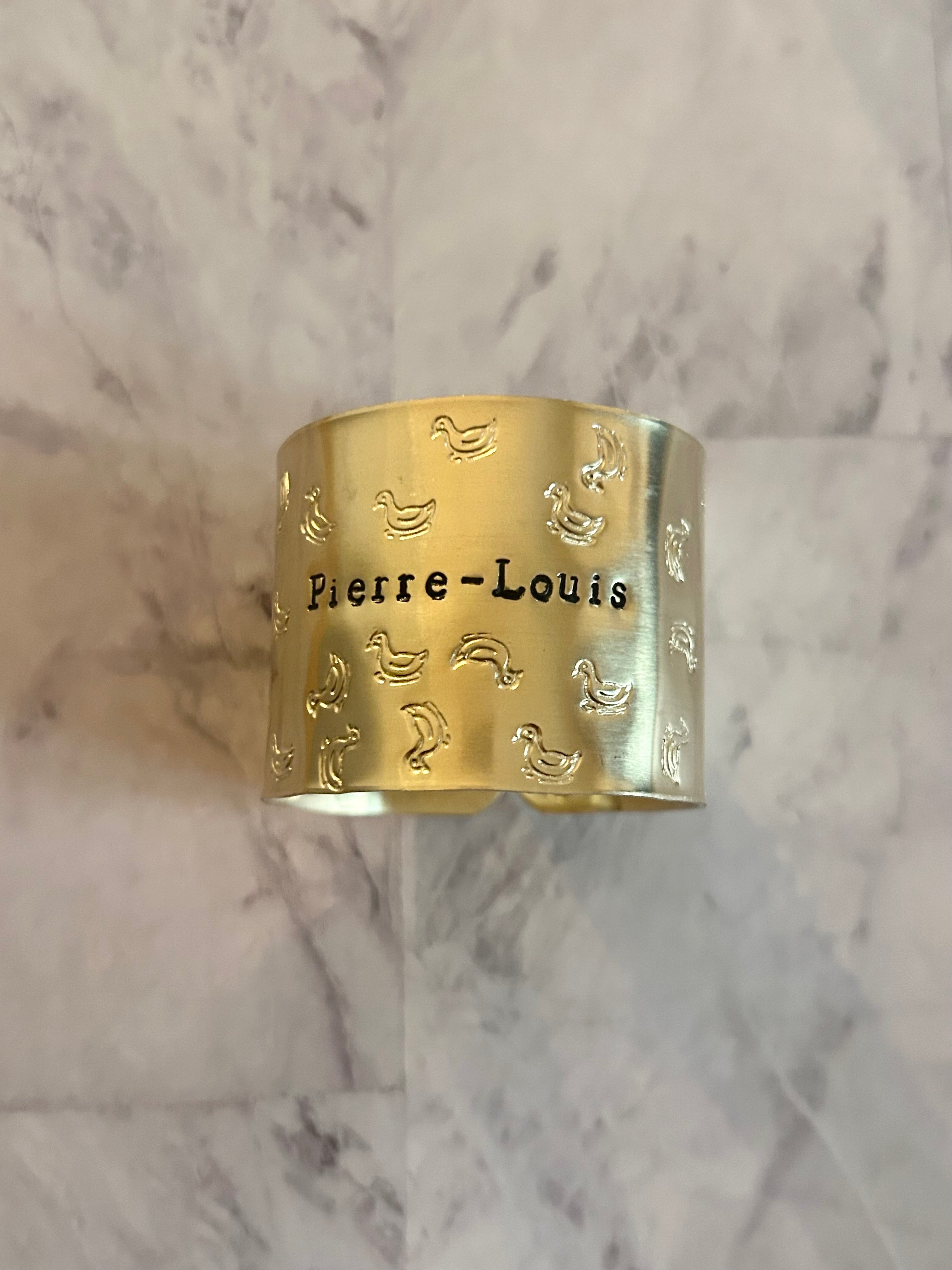 MABLE | Rond de serviette en laiton de diamètre classique ⌀4,5 cm / PLUIE DE MOTIFS sans encre de votre choix