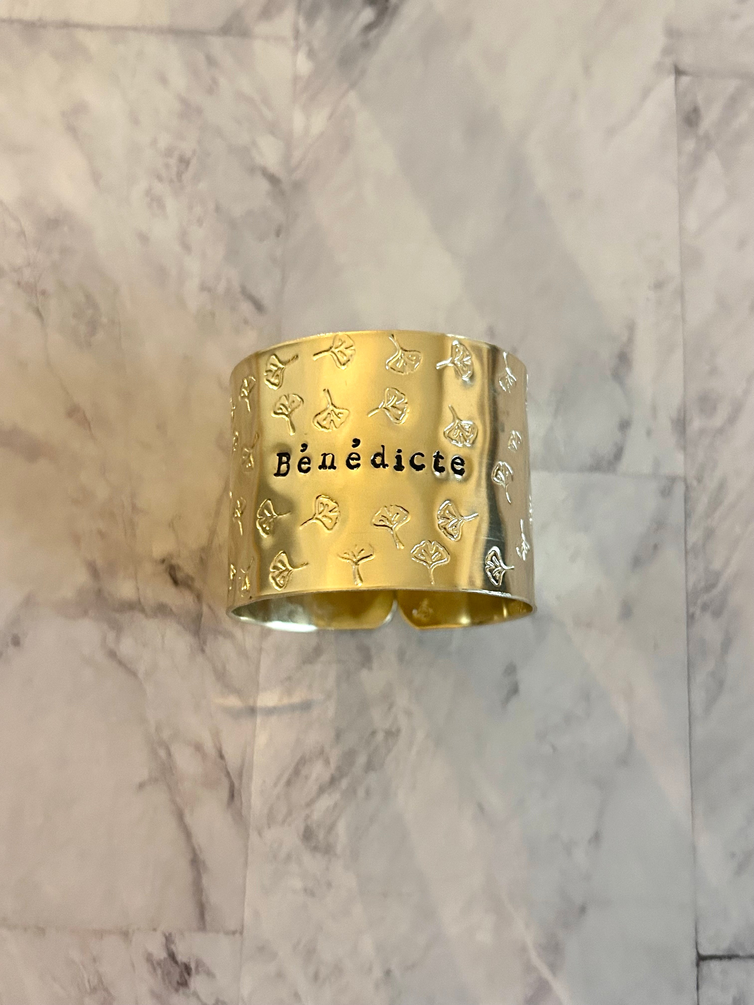 MABLE | Rond de serviette en laiton de diamètre classique ⌀4,5 cm / PLUIE DE MOTIFS sans encre de votre choix