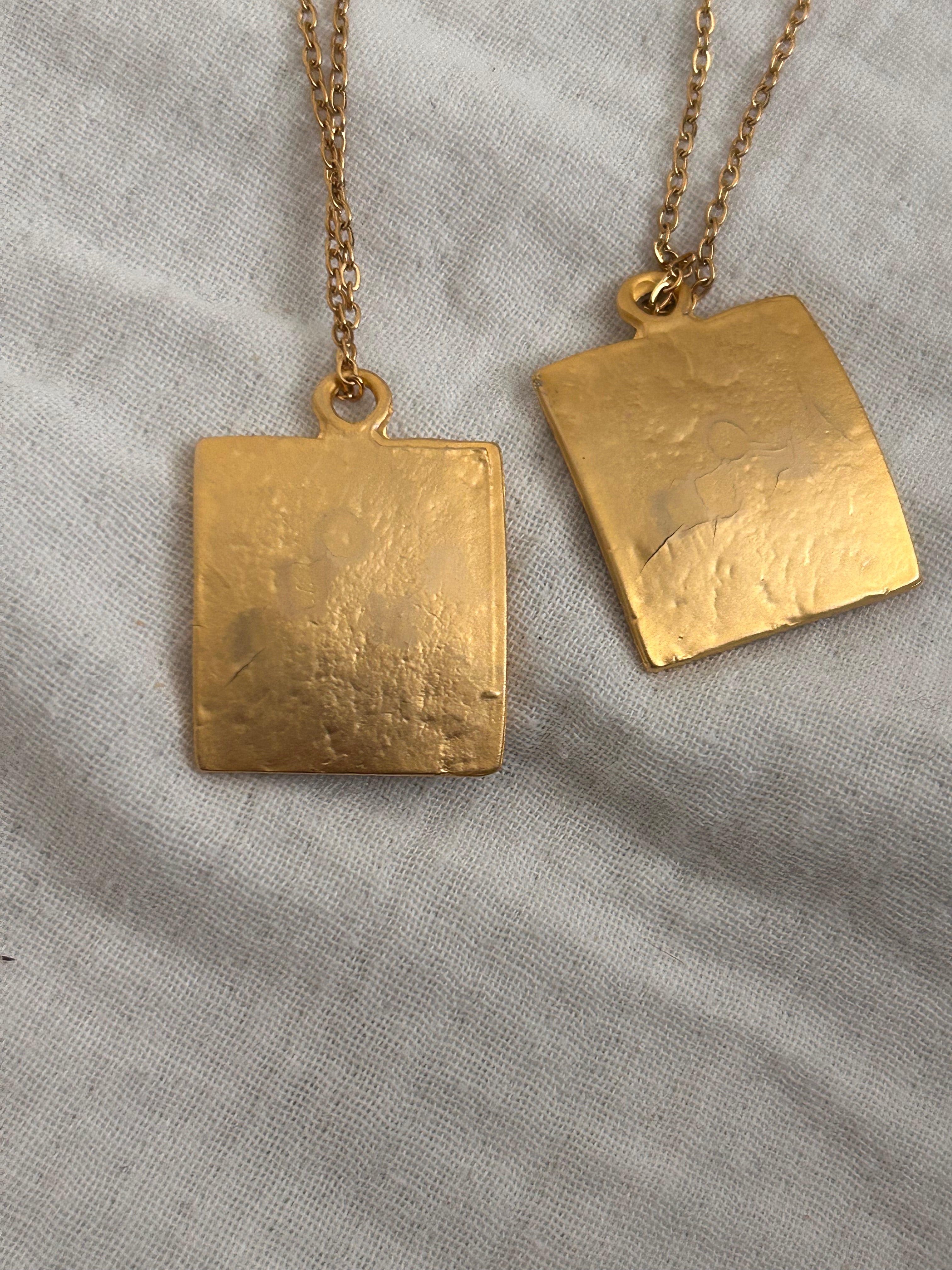 Collier Amour or mat