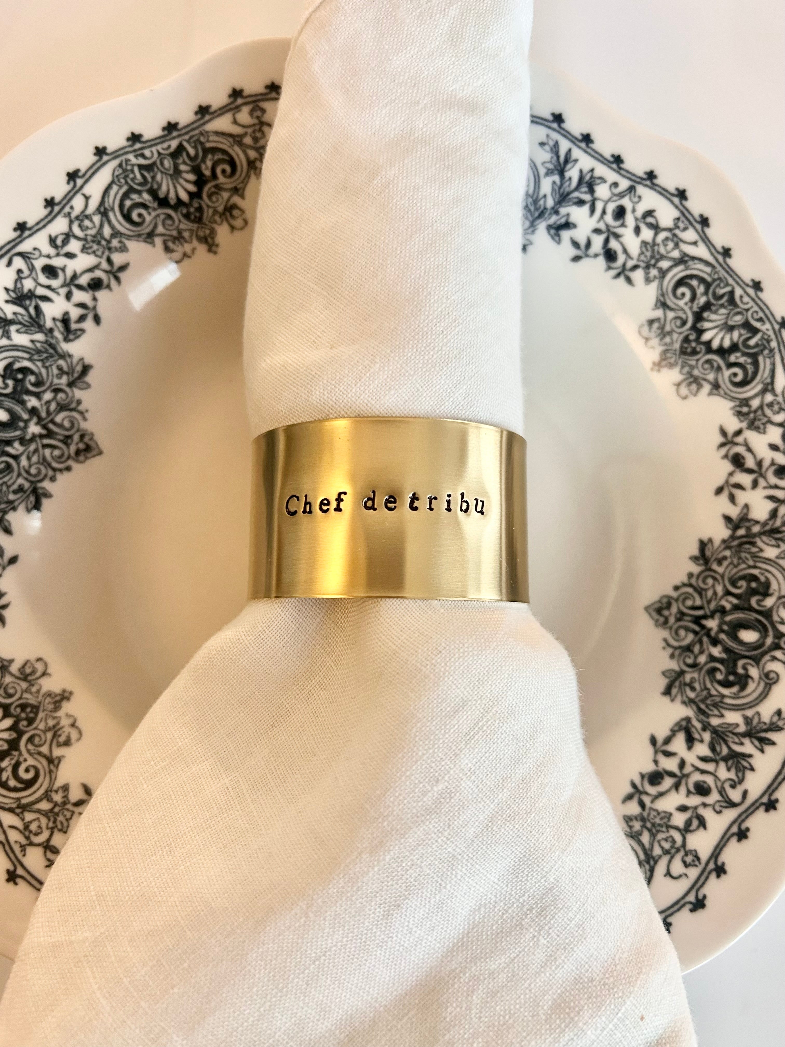 Chef de tribu | Série - Rond en laiton brut gravé (2 diamètres possibles)