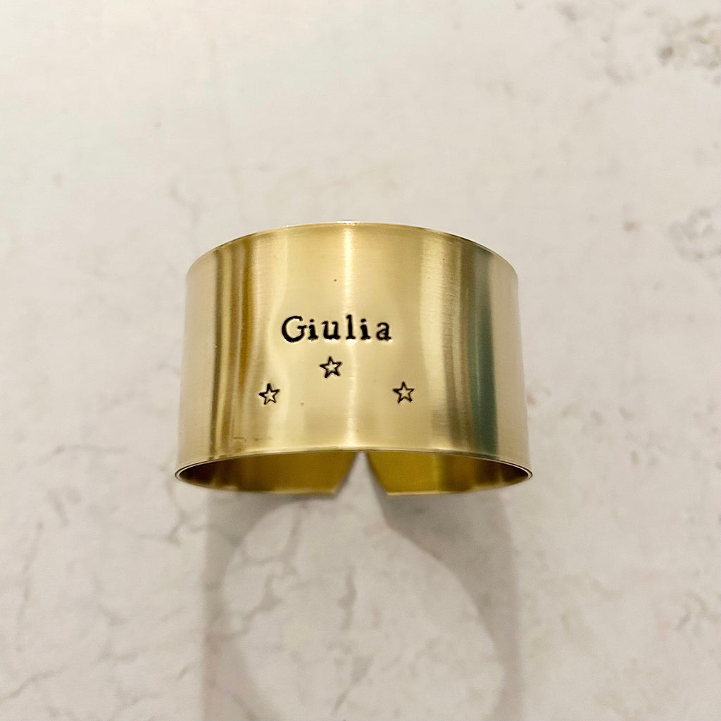 Giulia | Déjà gravé 🍀 Rond en laiton gravé avec 3motifs étoiles