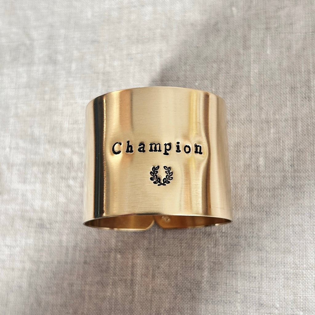 Champion | Série - Déjà gravé 🍀 Rond en laiton brut gravé (2 diamètres)