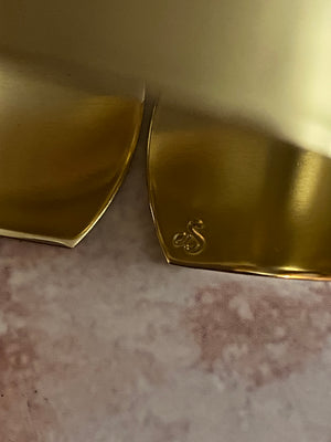 Rond de serviette en laiton doré Lisse avec gravure  personnalisable et motif (en option) offert - Taille L